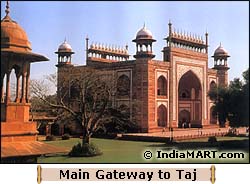 Main Gateway to Taj Mahal